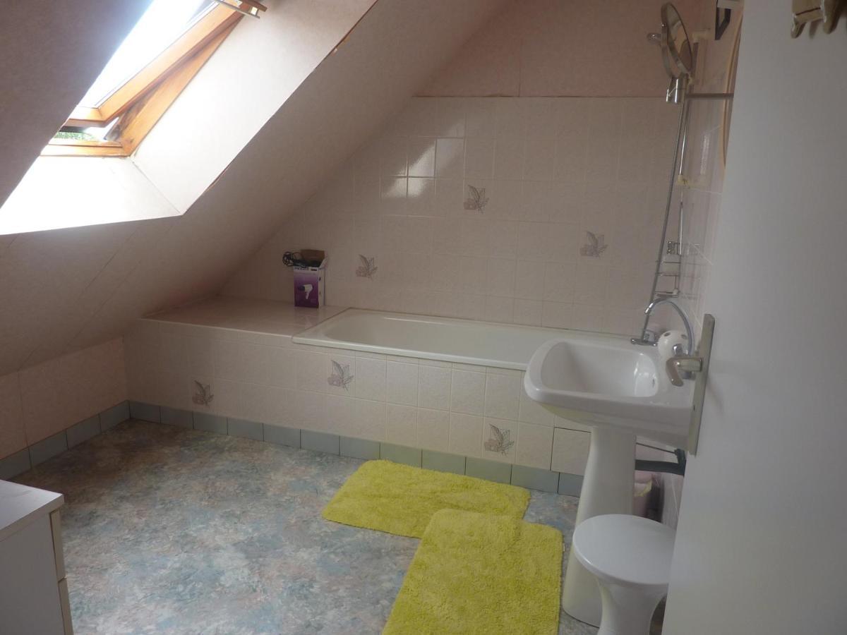 Chambre D'Hote Roz-Landrieux 部屋 写真